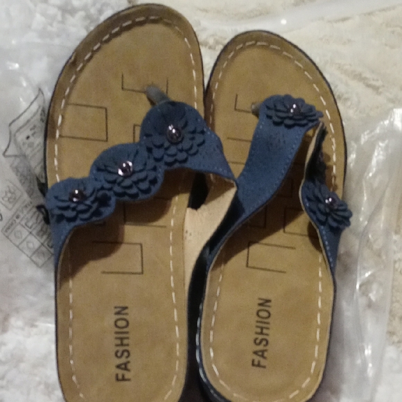SHEIN Shoes - SHEIN Blue Floral Sandals
